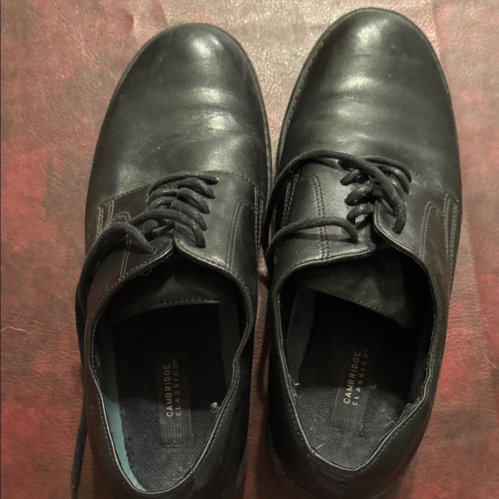 Cambridge Classic Black Men's Derbys